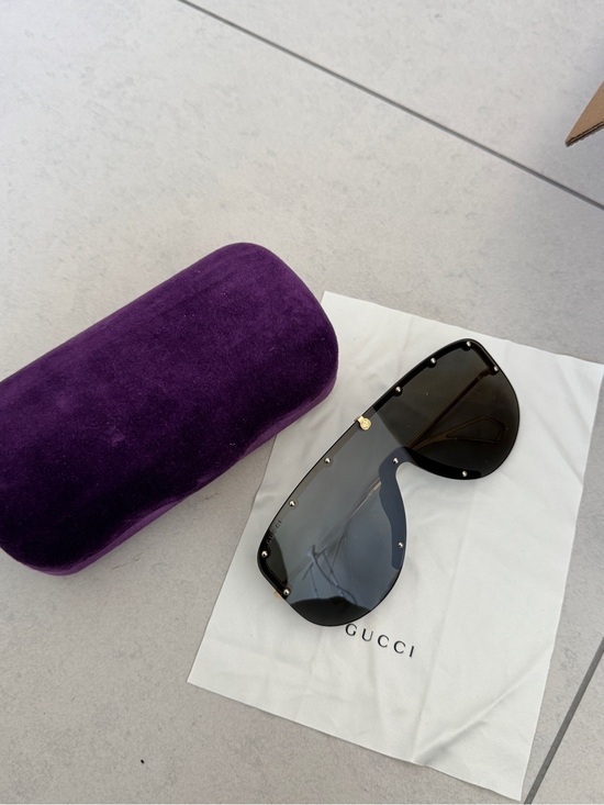 Gucci Accessories - GUCCI SUNGLASSES